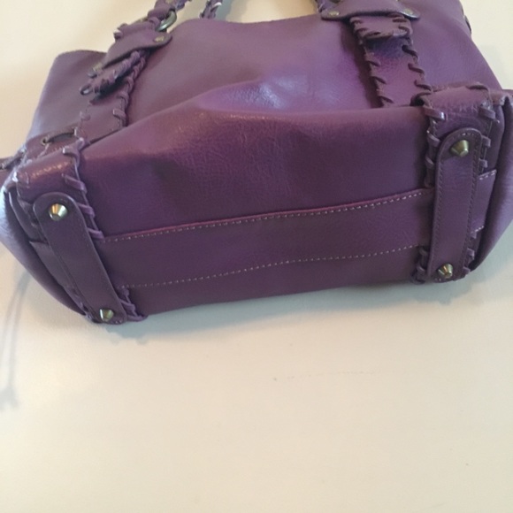 Aldo Vegan leather purple med - large purple bag - Picture 6 of 7